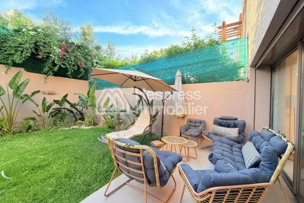 Superb 300m² villa – Targa district
