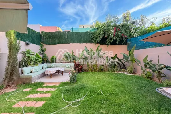 Superb 300m² villa – Targa district