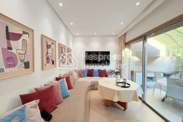 Superb 300m² villa – Targa district