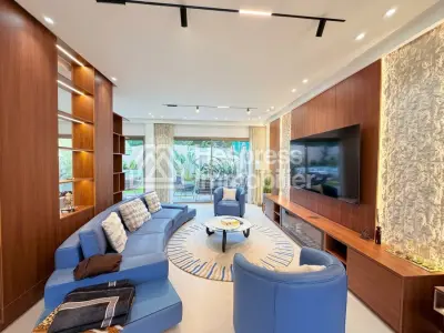 Superb 300m² villa – Targa district