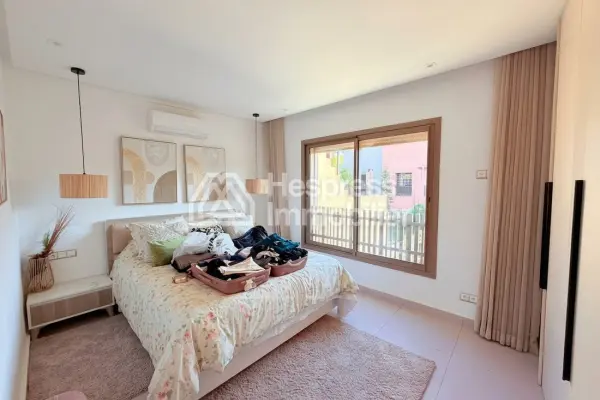 Superb 300m² villa – Targa district