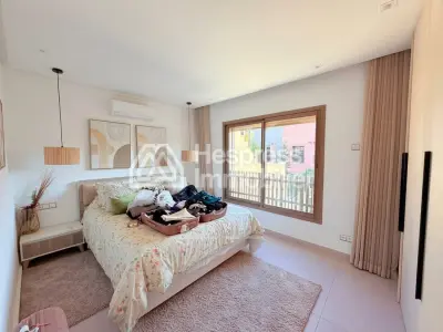 Superb 300m² villa – Targa district