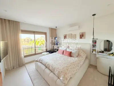 Superb 300m² villa – Targa district