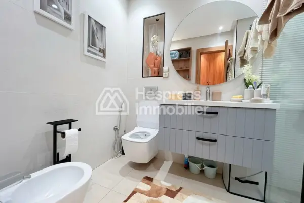 Superb 300m² villa – Targa district