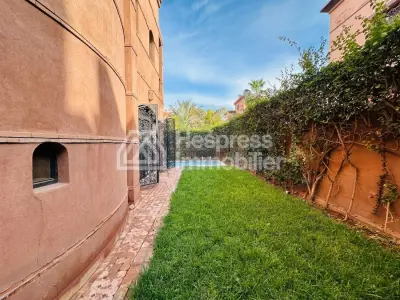 Beautiful villa with private pool in a gated community