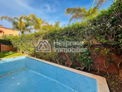 Beautiful villa with private pool in a gated community