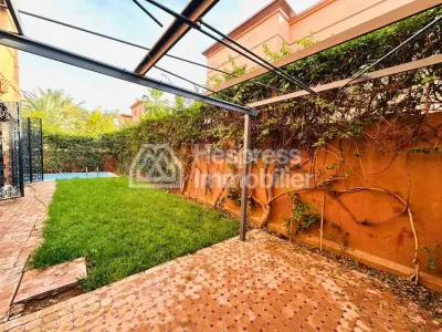 Beautiful villa with private pool in a gated community