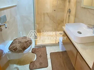 Appartement moderne sur résidence Route de Casa