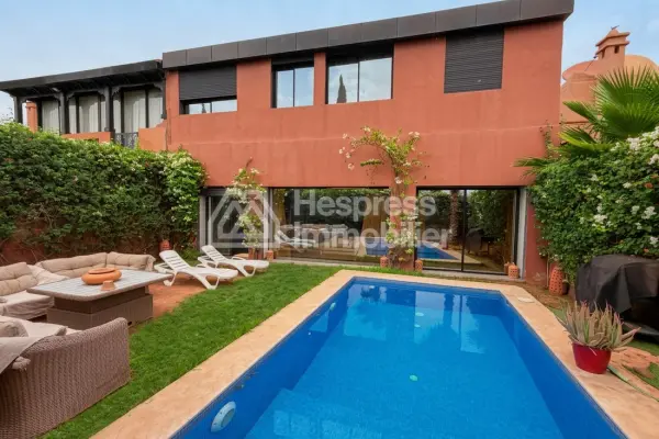 Magnifique villa 4 chambres piscine privée sur residence sécurisée