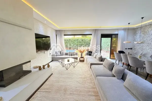Magnifique villa 4 chambres piscine privée sur residence sécurisée