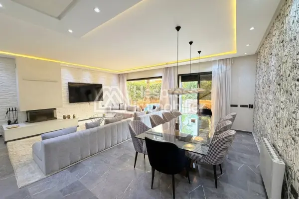 Magnifique villa 4 chambres piscine privée sur residence sécurisée