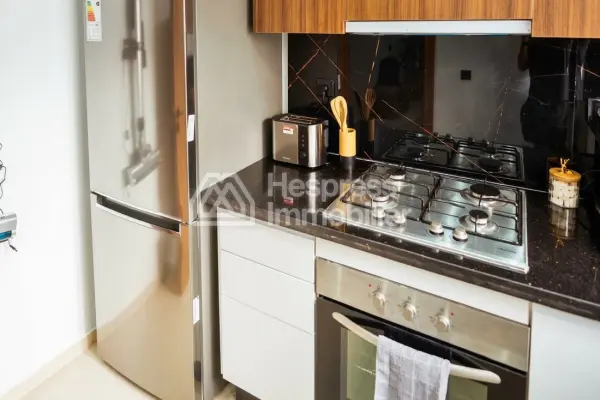 Jolie appartement moderne sur résidence piscine