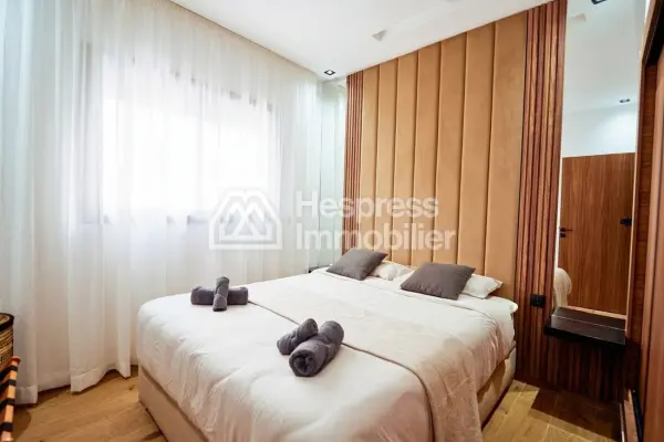 Jolie appartement moderne sur résidence piscine
