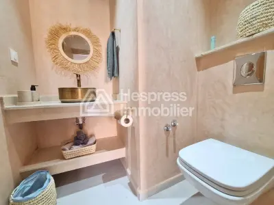 Beautiful new furnished apartment in a residence