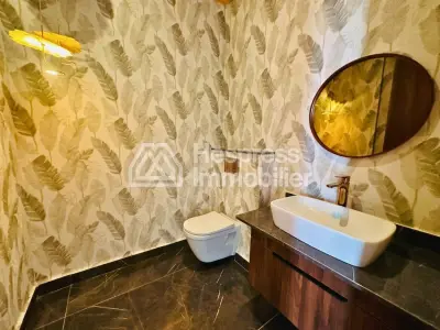 Magnifique villa de plain pied avec pisine privée