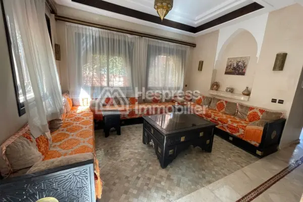 Superb furnished villa in a residence with swimming pool