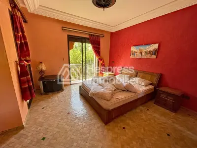 Superb furnished villa in a residence with swimming pool