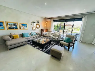 Magnifique villa avec piscine privée et ascenseur
