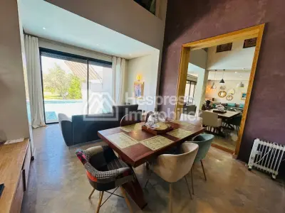 Magnifique villa avec piscine privée et ascenseur