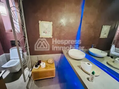 Magnifique villa avec piscine privée et ascenseur