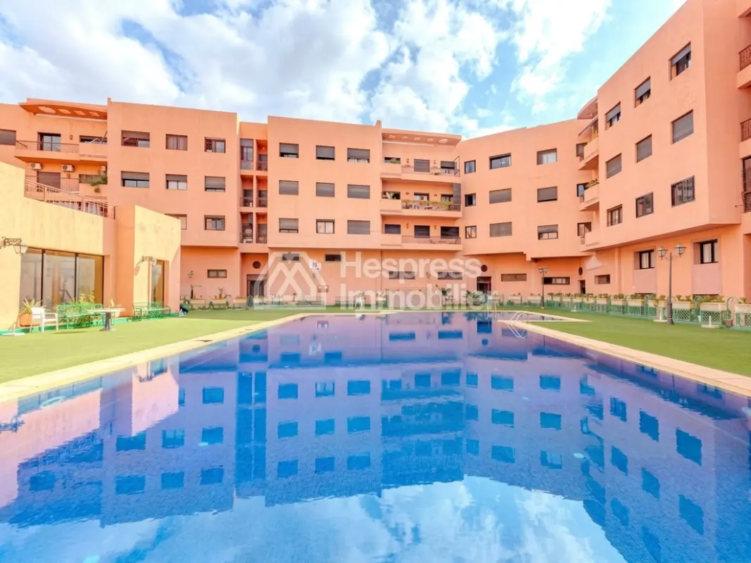 Beautiful 3-bedroom apartment in a secure residence