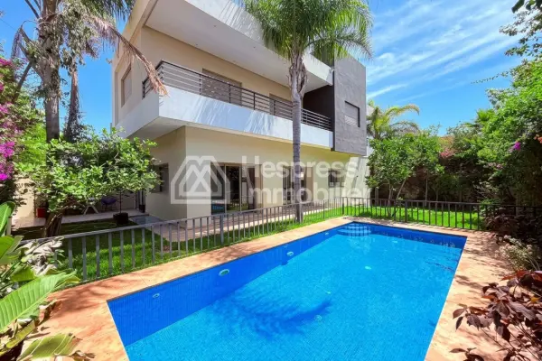 Beautiful villa with private pool in Targa