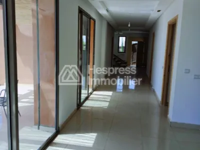 Villa à vendre, 200m² avec 3 suites à Marrakech