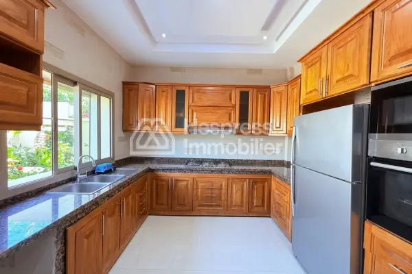 Beautiful villa with private pool in Targa
