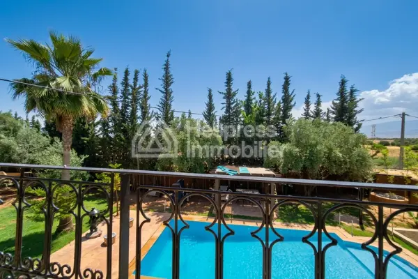 Superbe villa meublée avec piscine privée