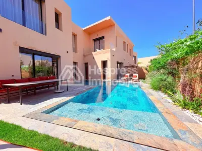 Charmante villa moderne avec piscine privée