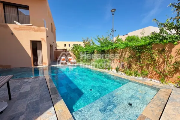 Charmante villa moderne avec piscine privée