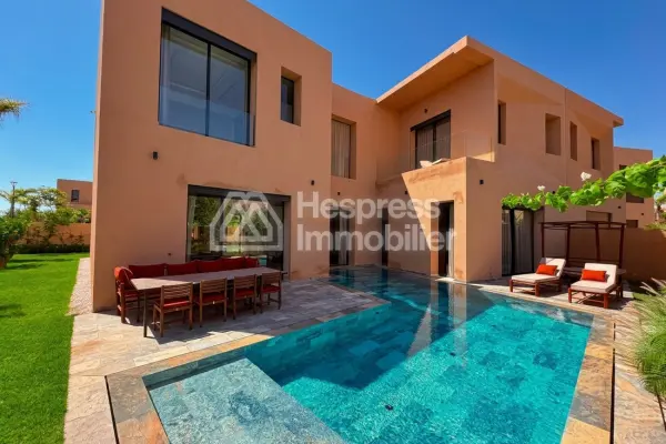 Charming modern villa with private pool