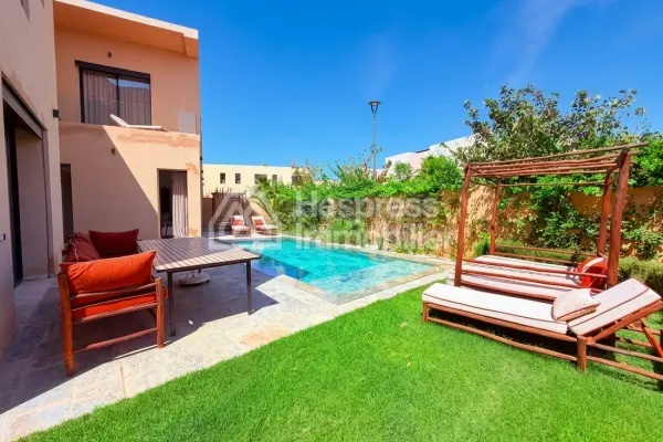 Charming modern villa with private pool