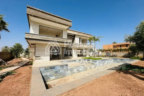 Villa ultraluxueuse moderne deux piscines privées