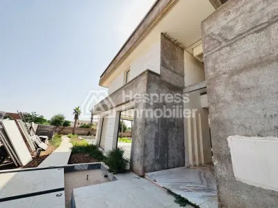 Villa ultraluxueuse moderne deux piscines privées