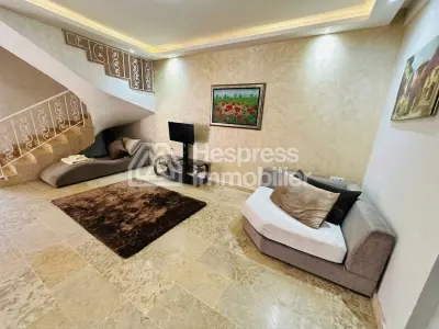 Magnifique villa avec piscine sur résidence sécurisée