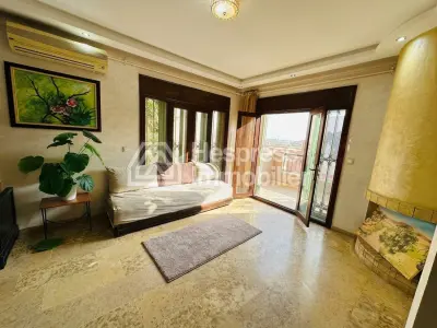 Magnifique villa avec piscine sur résidence sécurisée