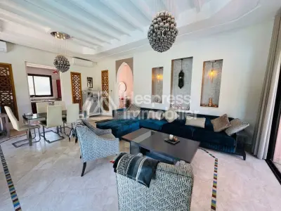Magnifique villa plain pied avec piscine sur résidence