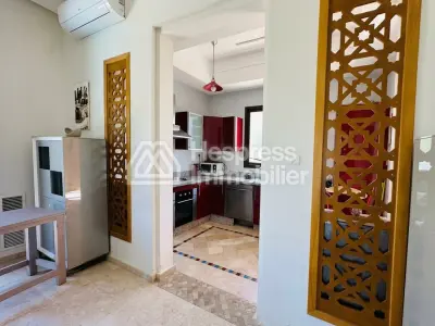 Magnifique villa plain pied avec piscine sur résidence