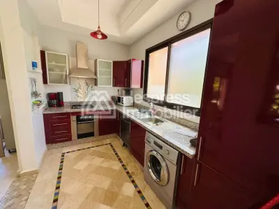 Magnifique villa plain pied avec piscine sur résidence