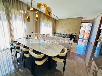 Magnificent 500 m² villa on the Ourika road