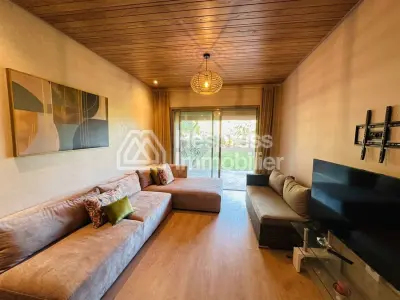 Magnificent 2-bedroom garden-level apartment in Prestigia