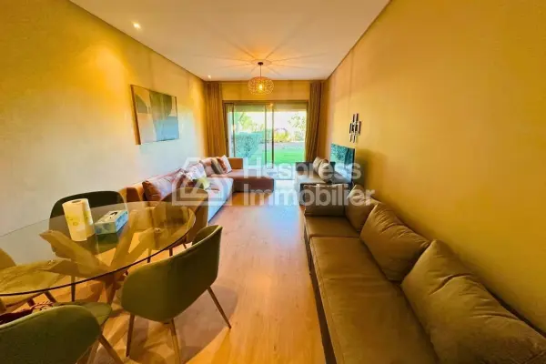 Magnificent 2-bedroom garden-level apartment in Prestigia
