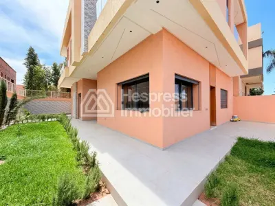 Belle villa 4 suites avec piscine privée à Targa