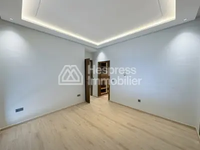 Belle villa 4 suites avec piscine privée à Targa