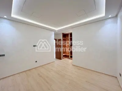 Belle villa 4 suites avec piscine privée à Targa