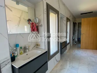 Magnifique villa moderne avec piscine privée