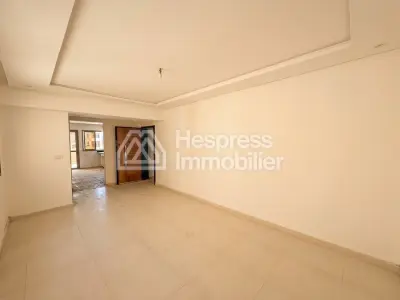 Beautiful 2-bedroom apartment in a residence with a swimming pool
