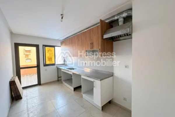 Beautiful 2-bedroom apartment in a residence with a swimming pool