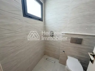 Beautiful 2-bedroom apartment in a residence with a swimming pool